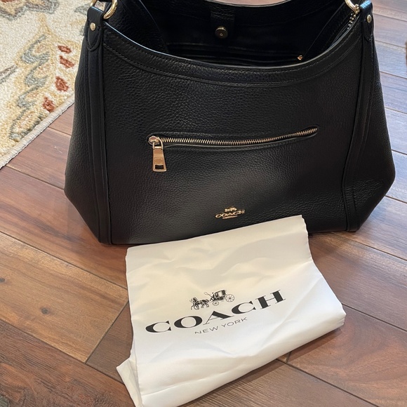 Coach Black Pebbled Leather Shoulder Bag - Large - Picture 3 of 9